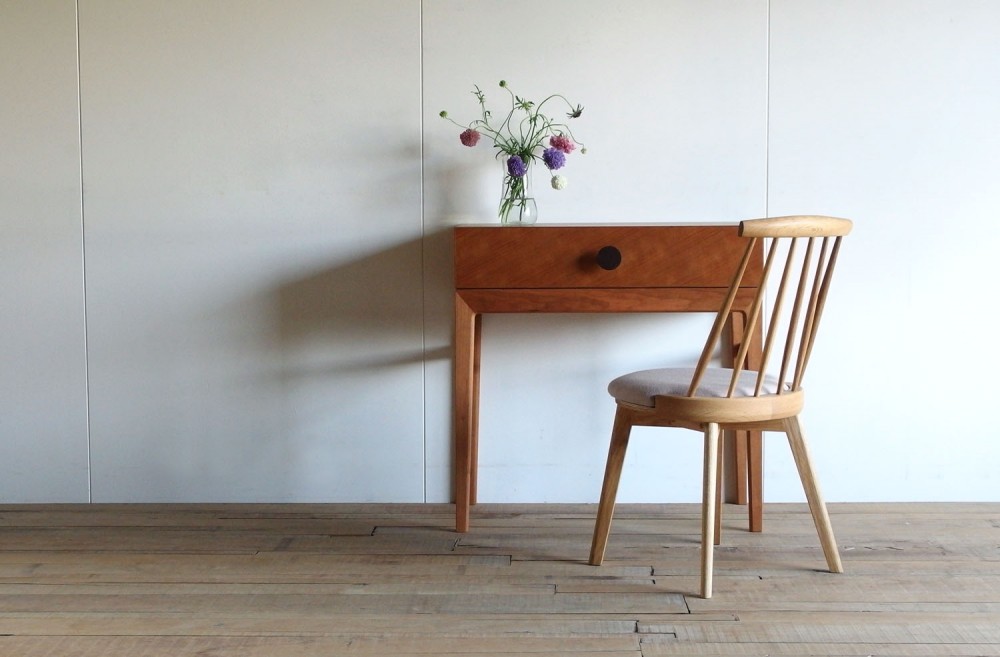 自然木のインテリア 天然木の持つ個性について | 高野木工株式会社 | 国産家具のTAKANO