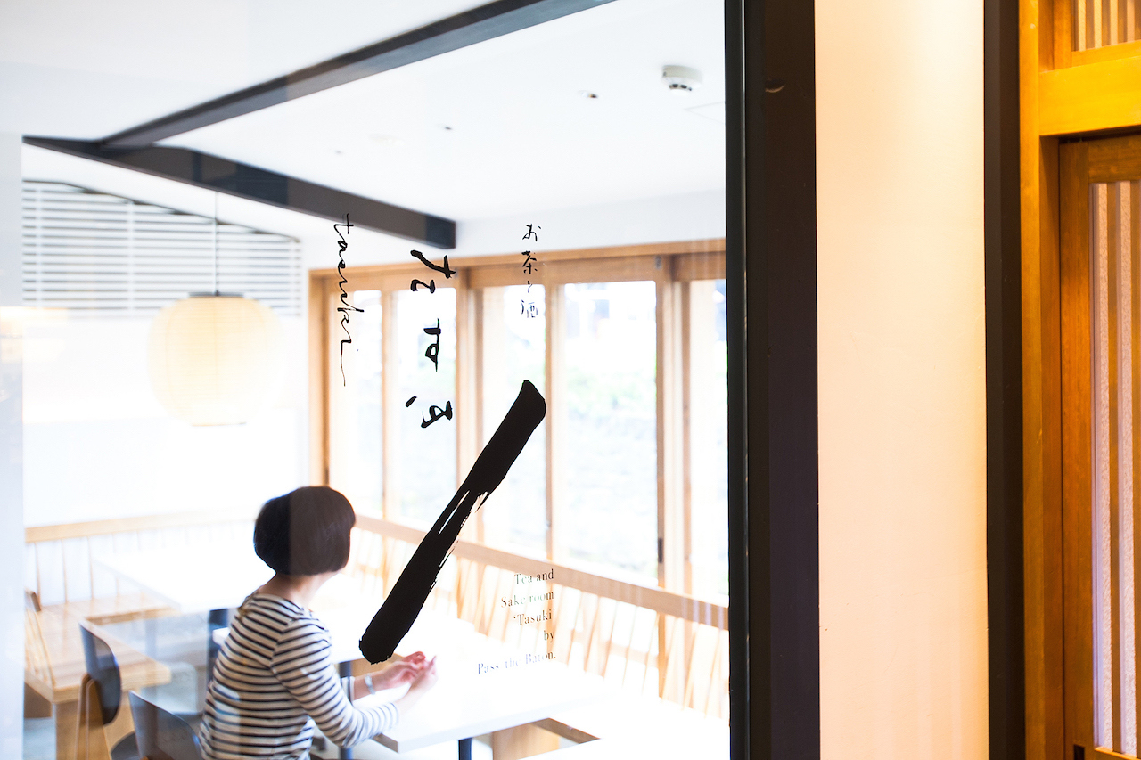 建物16軒 Nゲージ〈商店/住宅/劇場/バー/カフェ/牧場/他〉昭和の街並み 建物16軒 Nゲージ〈商店/住宅/劇場/バー/カフェ/牧場/他〉昭和の