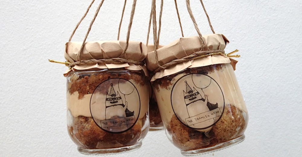 瓶に入った大人のケーキ 4カ月待ちの人気急上昇スイーツ The Tiramisu Hero をマークせよ Sheage シェアージュ