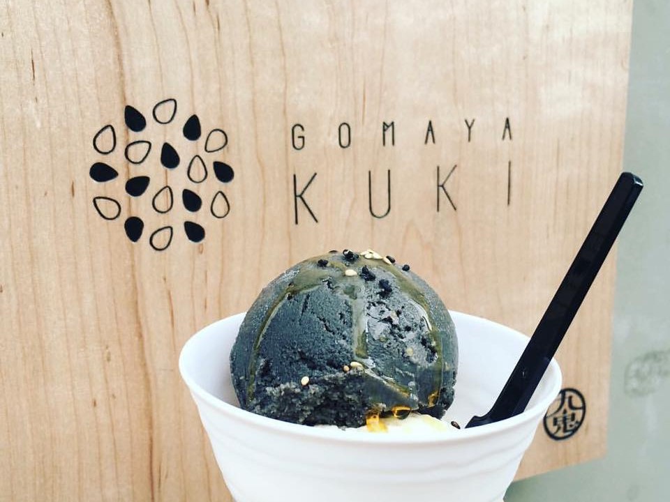 1カップに9000粒。風味豊かなごまアイス専門店「GOMAYA KUKI（ごまや