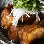 とろとろの角煮を、さらに芳醇な味わいに！まろやか「ウ...