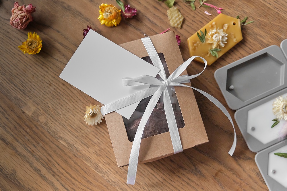 女性がもらってうれしい 予算3 000円 で用意できるお洒落なプチギフト 6選 Sheage シェアージュ