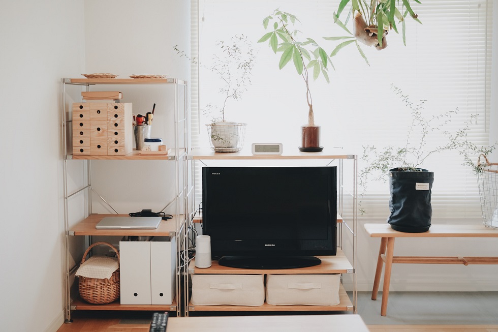 部屋がすっきり広々 収納やインテリアにフル活用できる おしゃれな シェルフ 13実例 Sheage シェアージュ