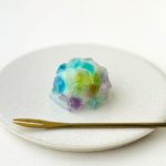 憂うつな梅雨の季節を晴れやかにする手土産。紫陽花のお...