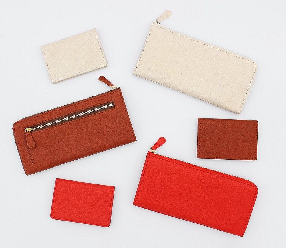 サステナブルなパイナップル素材で作られる 使いやすく軽やかな Pinamore の財布 バッグ Sheage シェアージュ サステナブルなパイナップル素材で作られる 使いやすく軽やかな Pinamore の財布 バッグ Sheage シェアージュ