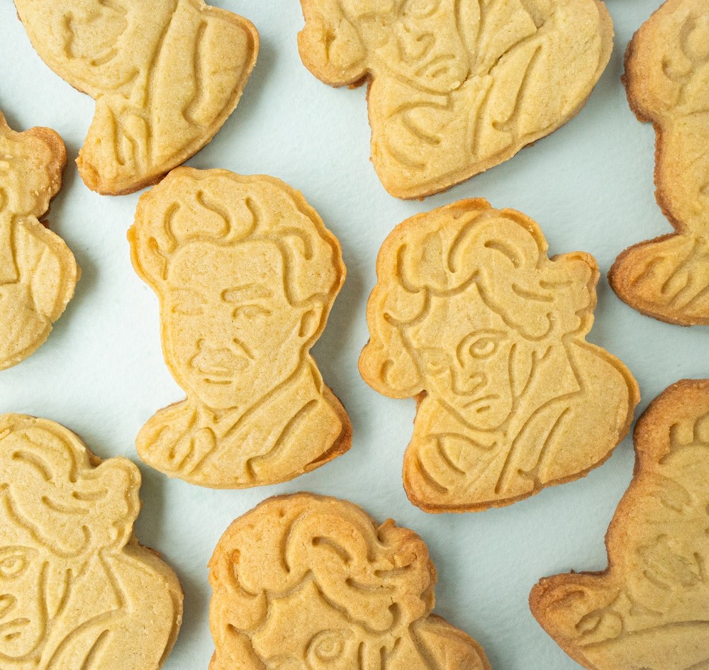 誰もが知る有名人の肖像画も忠実に表現。「sacsac」のクッキー型で