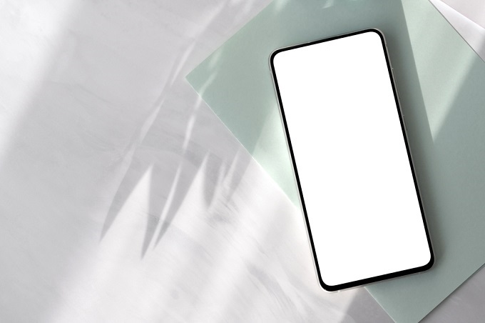 あなたは大丈夫?やりがちな【スマホ風水NG】運気が下がるスマートフォンと改善法5選