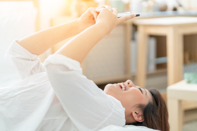 あなたは大丈夫?やりがちな【スマホ風水NG】運気が下がるスマートフォンと改善法5選