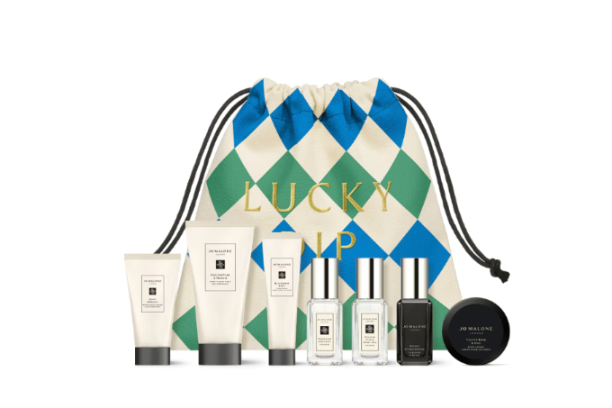 どれを選ぶ？ギフトにも、自分へのご褒美にも。厳選冬のホリデーコスメ