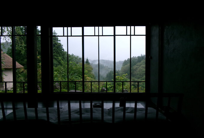 絶景、サウナ、薬膳料理…。時間を忘れて“今”に没頭できる。一日一組限定宿・長野「イチイチ」で過ごす一泊二日