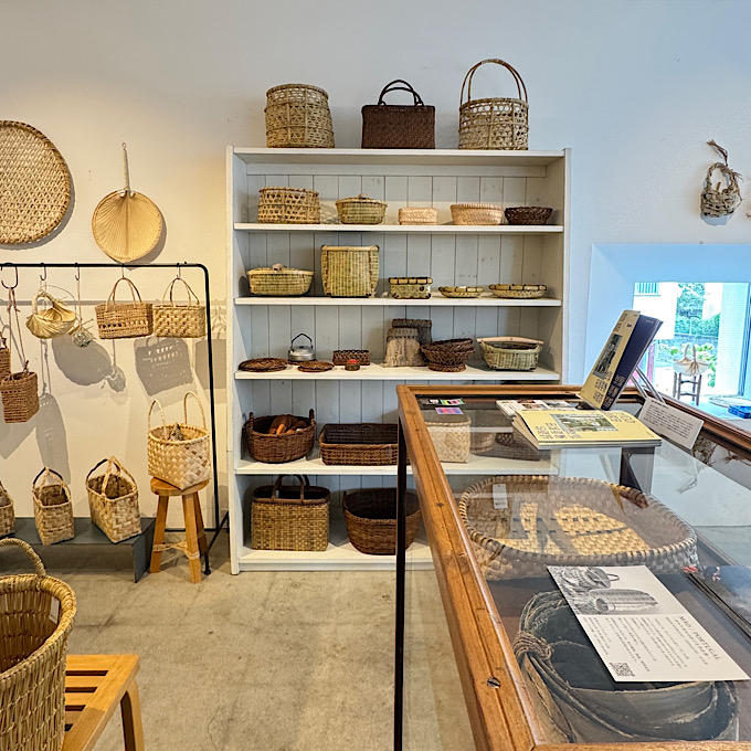 絶景、サウナ、薬膳料理…。時間を忘れて“今”に没頭できる。一日一組限定宿・長野「イチイチ」で過ごす一泊二日