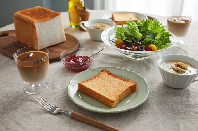 厳選素材で健康的かつ美味しく。人気ベーカリーの貴重なお取り寄せパンセット【完全グルテンフリー,ヴィーガンetc.】