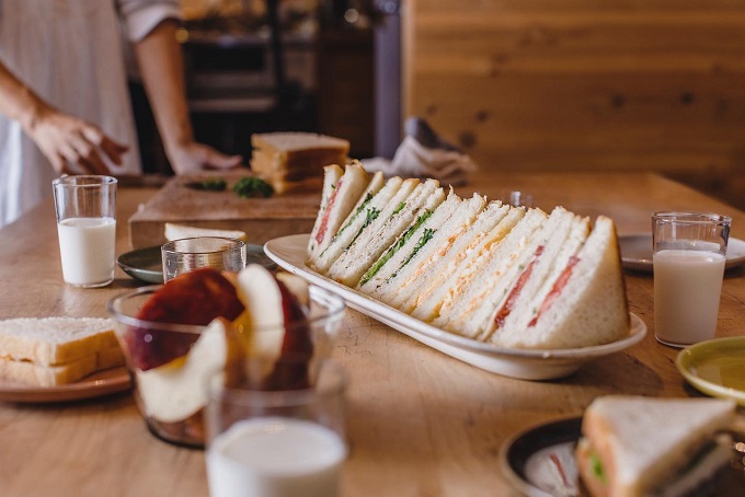 厳選素材で健康的かつ美味しく。人気ベーカリーの貴重なお取り寄せパンセット【完全グルテンフリー,ヴィーガンetc.】