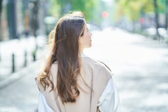 「風の時代」定着が進む2026年、変化の波に乗るには？幸運引き寄せのために＜やってはいけない＞NG3つ