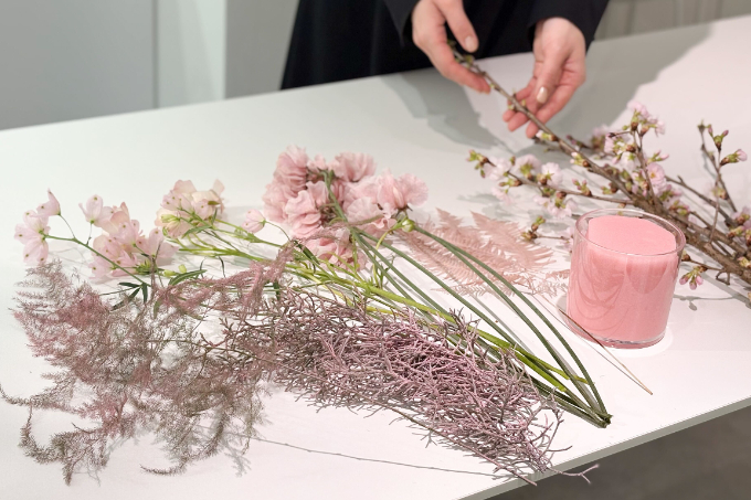 春の花々を束ねて。「MiMC」が贈るフラワーレッスン体験記