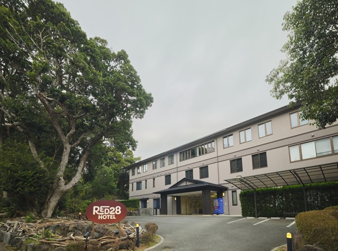 東京から2時間でオーシャンビューの別世界へ。癒しと遊びが融合する「プレジャーリゾート 伊豆赤沢温泉」