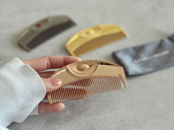 ギフトにも選びたい名品。梳かすだけで艶が出る「ラブクロム」の実力派コーム