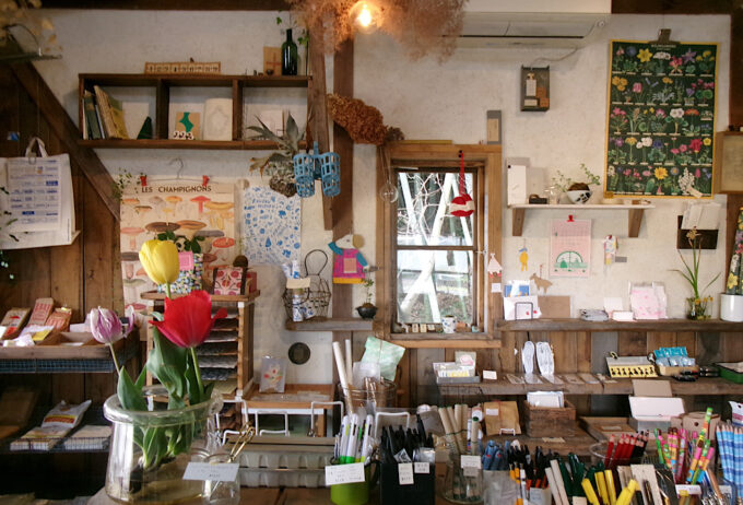 エメラルドブルーの絶景に癒される。人気の山口県「角島大橋」「別府弁天池」を巡るおすすめモデルコース