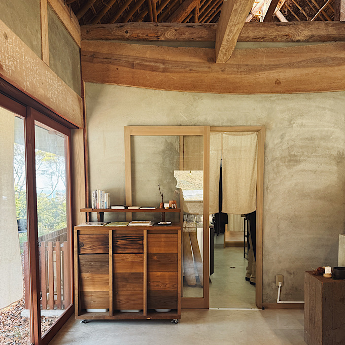 エメラルドブルーの絶景に癒される。人気の山口県「角島大橋」「別府弁天池」を巡るおすすめモデルコース