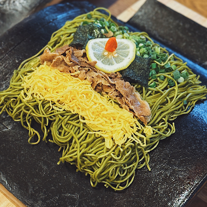 エメラルドブルーの絶景に癒される。人気の山口県「角島大橋」「別府弁天池」を巡るおすすめモデルコース