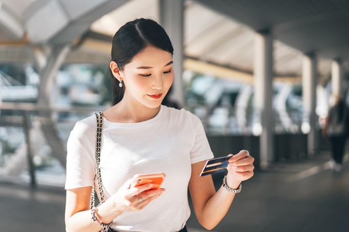 その行動、金運を下げているかも。あなたとお金との関係を大きく左右する3つの習慣