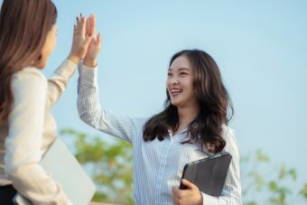 シンクロニシティとは？見逃さないで！転機や良縁の到来を伝える「意味のある偶然の一致」